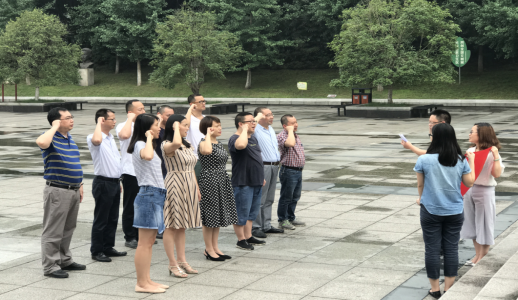 �ڲ�����Ϸ������(�й�)רҵ����,����Ϊ��