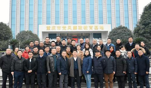 �ڲ�����Ϸ������(�й�)רҵ����,����Ϊ��