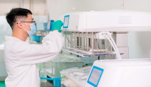 �ڲ�����Ϸ������(�й�)רҵ����,����Ϊ��