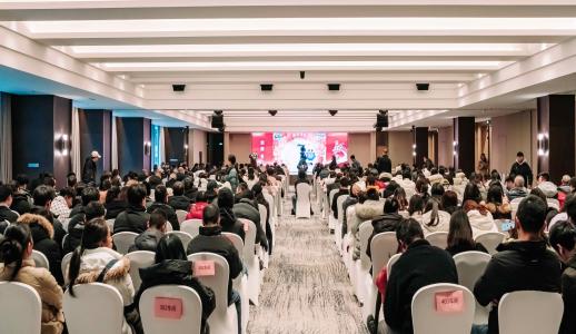 �ڲ�����Ϸ������(�й�)רҵ����,����Ϊ��