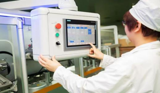 �ڲ�����Ϸ������(�й�)רҵ����,����Ϊ��