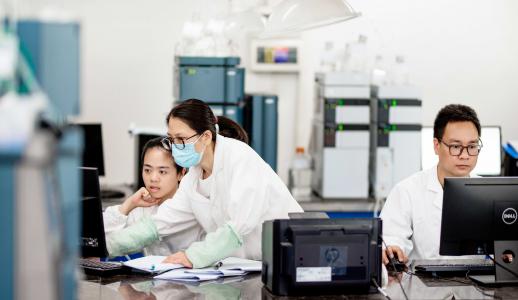 �ڲ�����Ϸ������(�й�)רҵ����,����Ϊ��